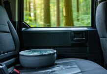 The Best Spill-Proof Travel Water Bowls for Bumpy Forest Roads spill proof travel water bowls